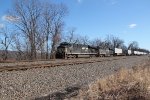 NS 7576 with a westbound train at MP 116